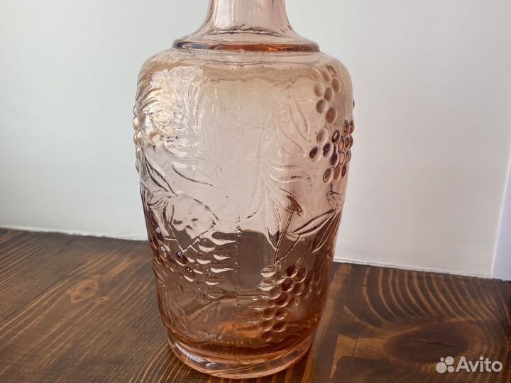 Графин виноград