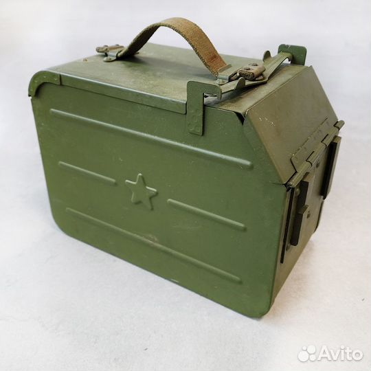 Короб дшк с пулеметной лентой на 90 звеньев 12,7мм