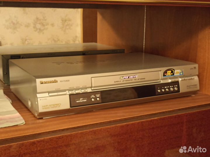 Видеомагнитофон panasonic nv-fj630