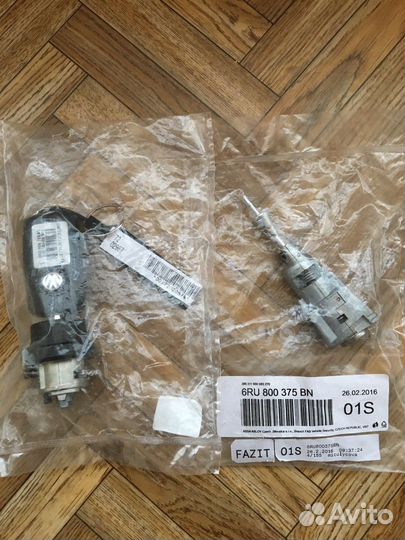 Выкидной ключ с личинками на volkswagen polo