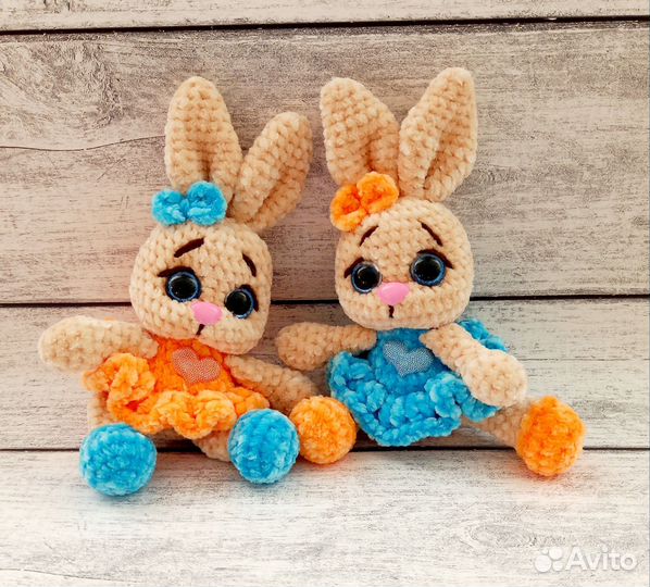Заяц, игрушка ручной работы