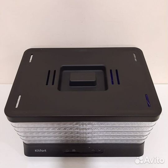 Сушилка для овощей и фруктов Kitfort KT-1938