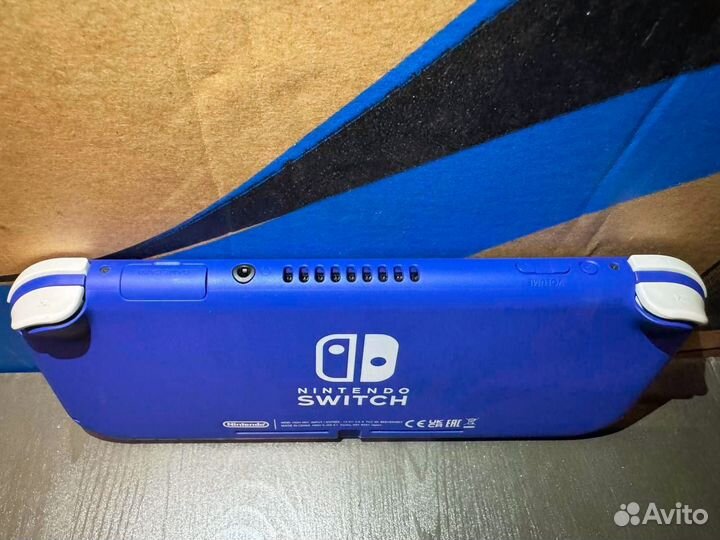 Nintendo switch Lite с играми