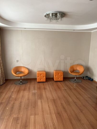 4-к. квартира, 103 м², 7/14 эт.