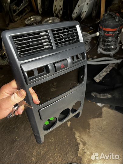 Консоль приора 2