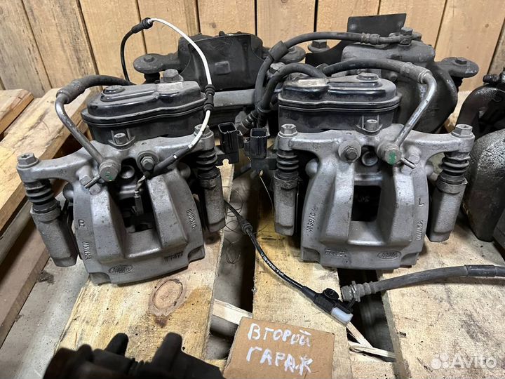 Суппорт задний Range Rover Sport 2 l494