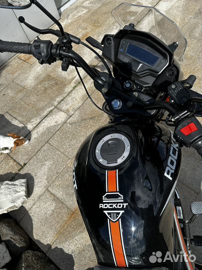 Мотоцикл дорожный rockot spectrum 150