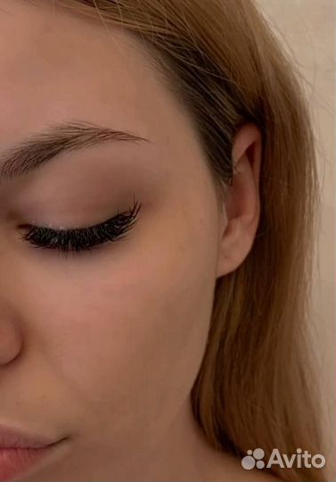 Классическое и 2 D наращивание ресниц