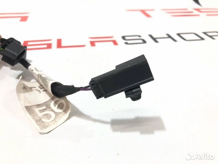 Разъем (фишка) проводки Tesla Model X рест. 2022