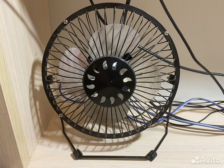 Вентилятор электрический настольный с USB-кабелем