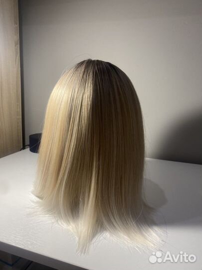 Парик светлый