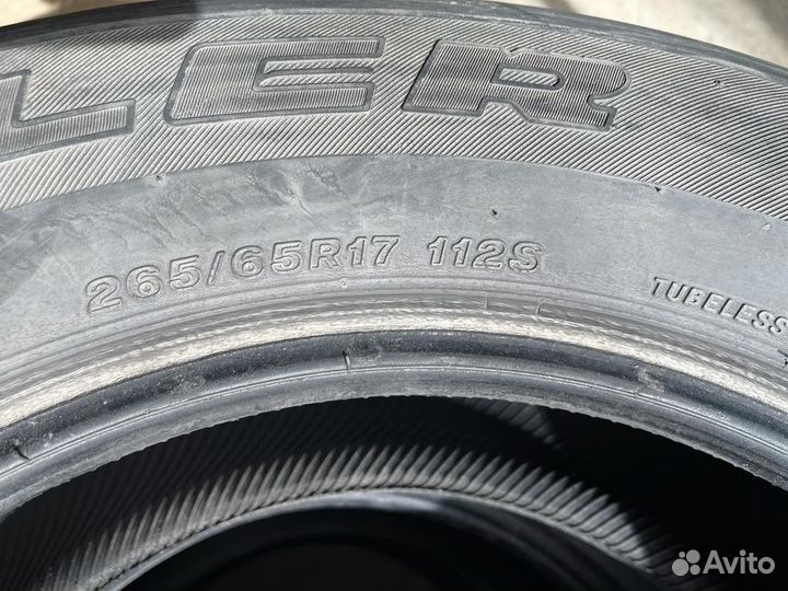 Bridgestone Dueler H/T 265/65 R17