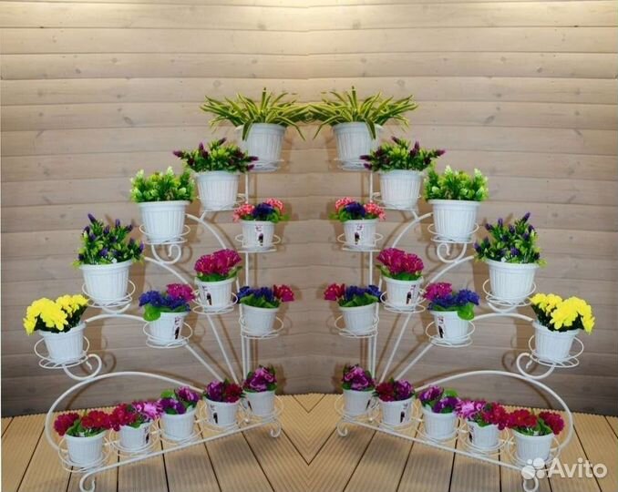 Кованая подставка на 28 горшков