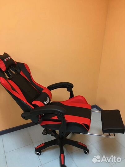 Офисное кресло (геймерское). Кресло для директора
