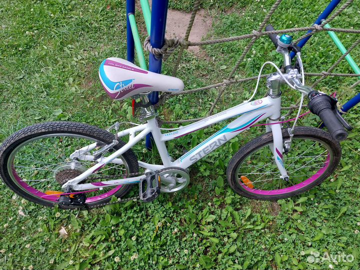 Велосипед Stern Leeloo Street 20