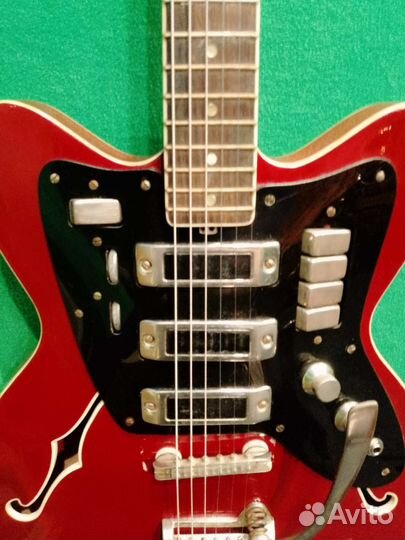 Гитара Jolana Tornado