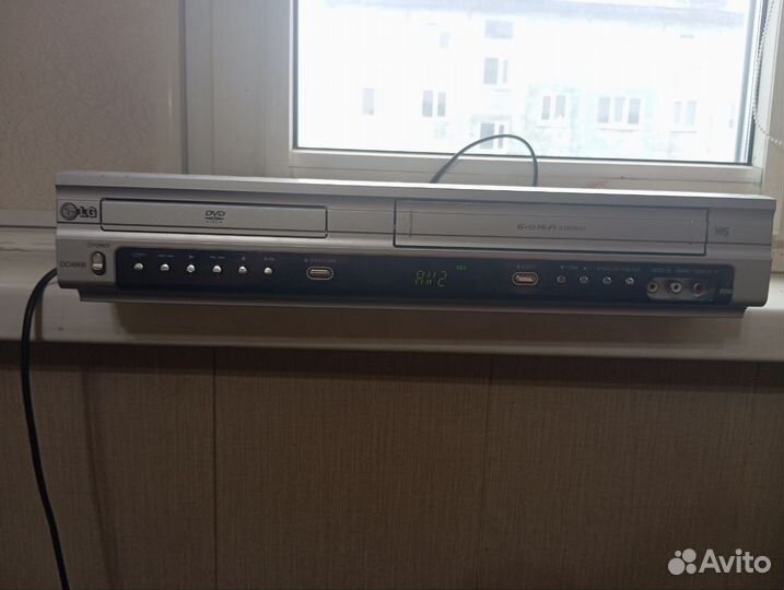 LG DC466B DVD и VHS