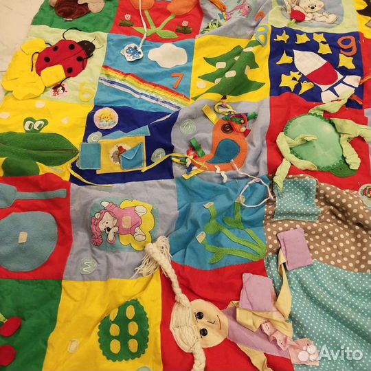 Развивающий коврик