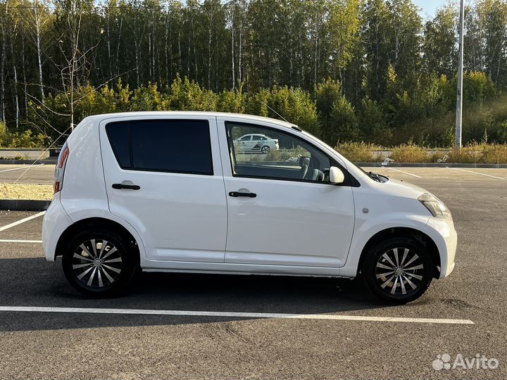 Toyota Passo 1.0 AT, 2004, 370 300 км