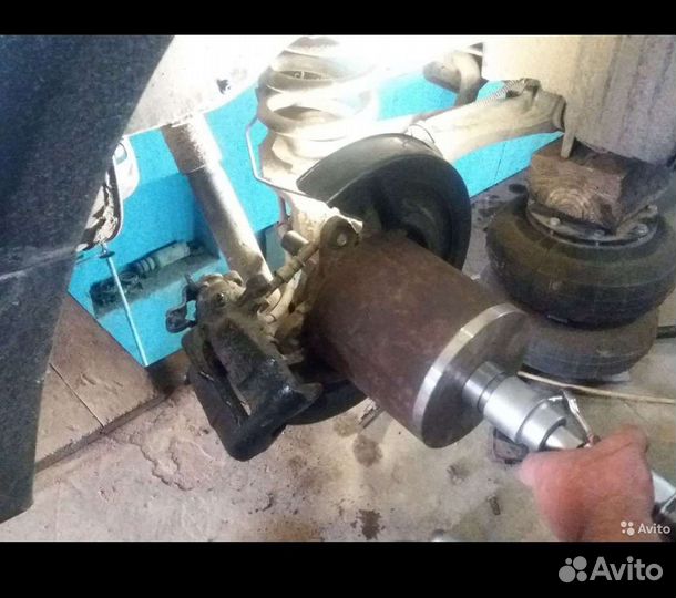 Аренда. Съемник ступицы на Volkswagen T5,T6,Tuareg