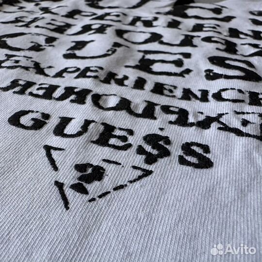 Футболка Guess