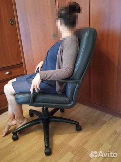 Компьютерное кресло