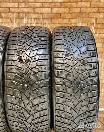 Dunlop SP Winter Ice 02 245/40 R20