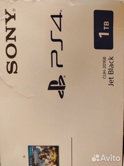 Sony playstation 4 slim 1tb 2 геймпада, непрошитая