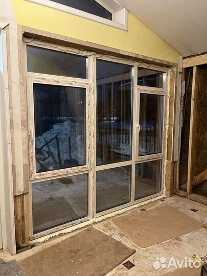 Пластиковая балконная группа и панорамные окна пвх