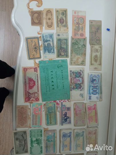 Денежные купюры