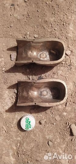 Статуи из бронзы