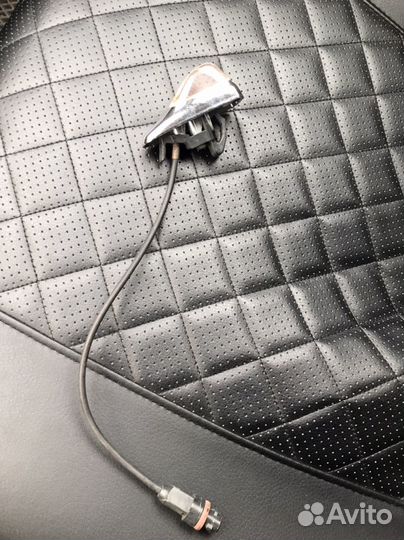 Светлячок с крыла Toyota Chaser JZX 90