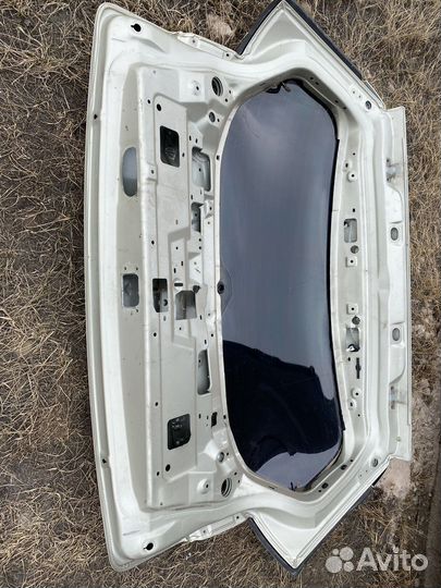 Крышка багажника, дверь mitsubishi outlander xl