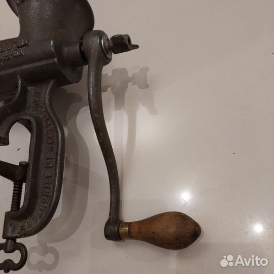 Мясорубка ручная