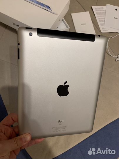 iPad 3 64gb sim + wifi