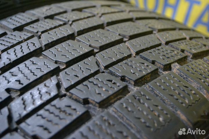 Dunlop Graspic DS3 215/55 R17