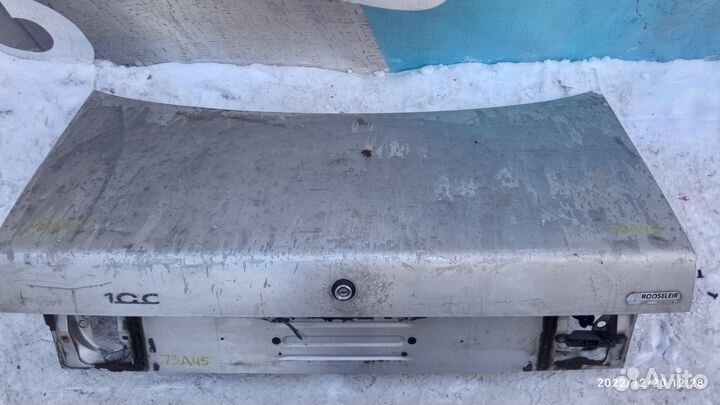 Крышка багажника для Audi 100 / C3