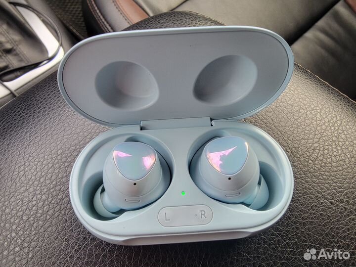 Samsung galaxy buds +