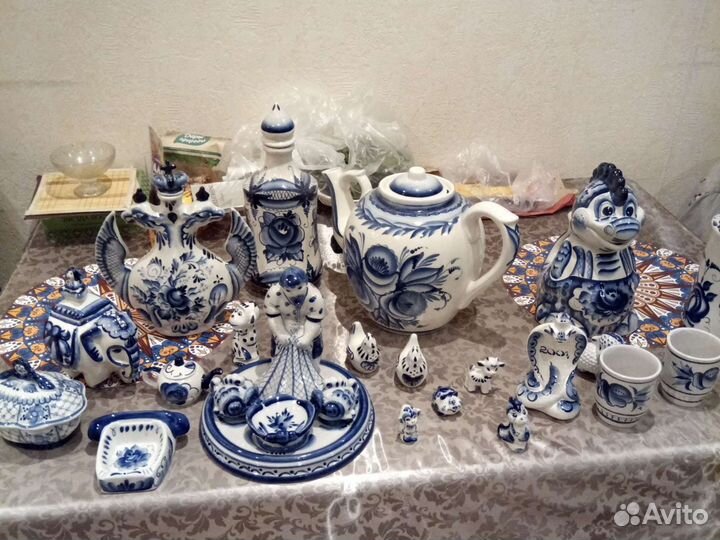 Фарфоровая посуда гжель