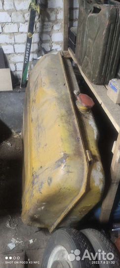 Бак от трактора