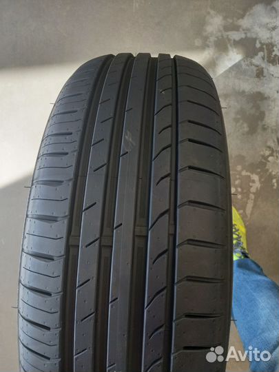 Westlake Zuper Eco Z-107 215/55 R17 98W