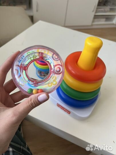 Пирамидка fisher price
