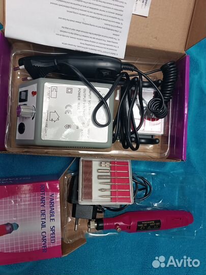 Лампа и аппарат для маникюра