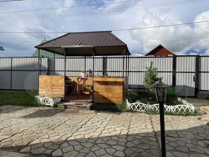 Дом 139 м² на участке 10 сот.