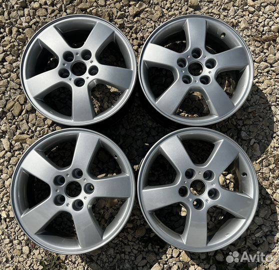 Оригинал Hyundai R16 (100)