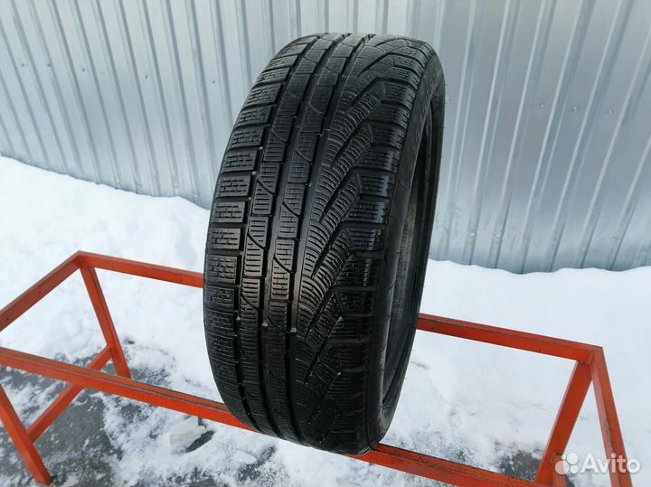 Pirelli Winter Sottozero 210 Serie II 205/60 R16 101T