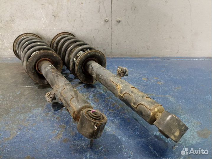 Стойки комплект передние Lexus Gs 3