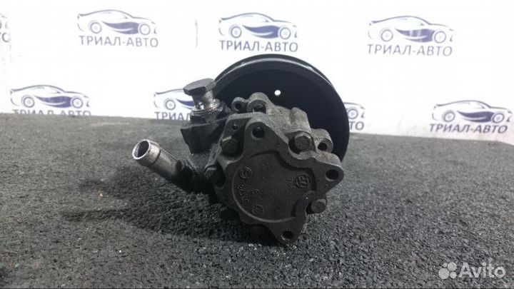 Насос гур Q7