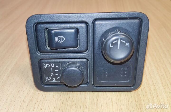 Блок кнопок Nissan Almera N16 1.5 2000-2006