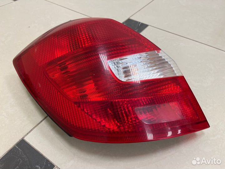 Фонарь задний левый Skoda Fabia 2 хетчбек CGP 2012